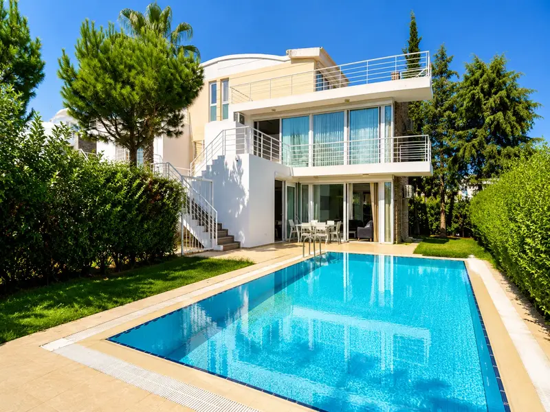 Belek Kadriye'de Özel Havuzlu, Eşyalı 3+1 Villa